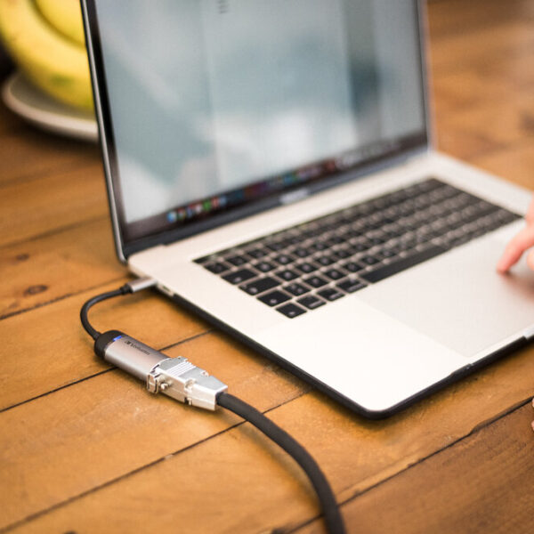 Verbatim USB-C to VGA Adapter
