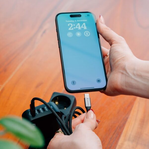 Verbatim Sync & Charge USB-C