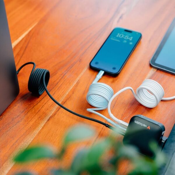 Verbatim Sync & Charge Magnetic USB-C