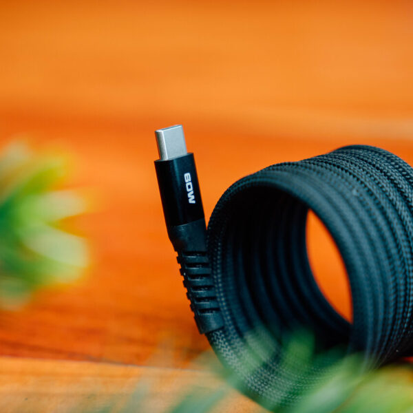 Verbatim Sync & Charge Magnetic USB-C