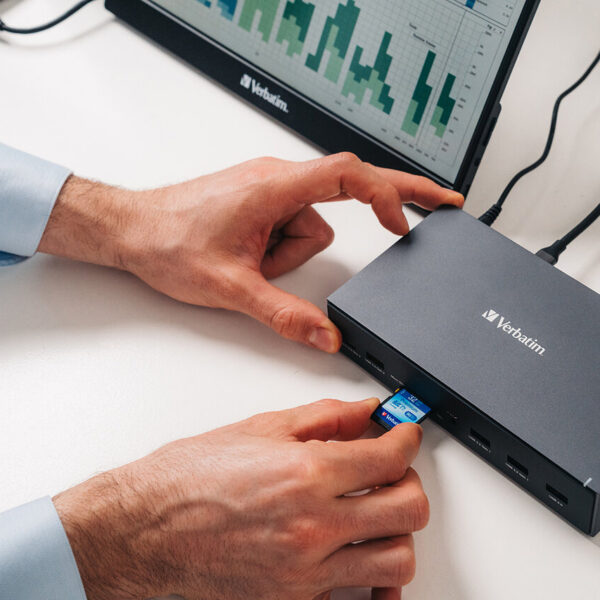Verbatim CDS-17 USB-C Pro Docking Station