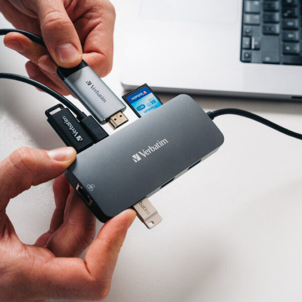 Verbatim CMH-09 USB-C Pro Multiport Hub