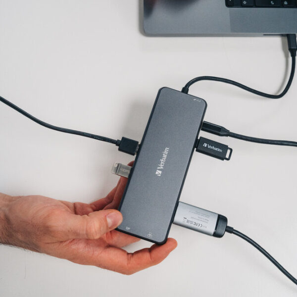 Verbatim USB-C Pro Multiport Hub CMH-13