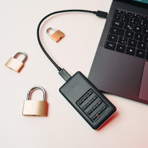 Verbatim Store 'n' Go Portable SSD