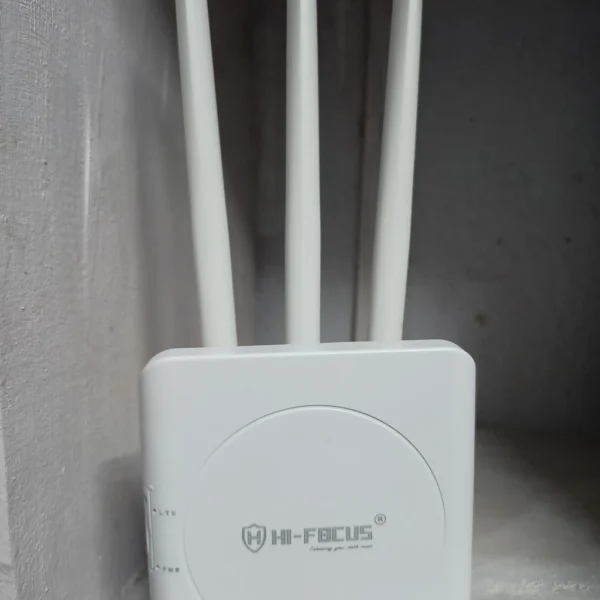 Hi-Focus HF-R1103T-4G-W6